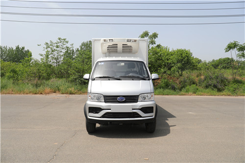 開瑞國六3.2米藍牌汽油冷藏車廠家圖片參數介紹