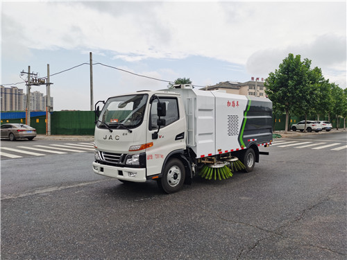 江淮新款駿鈴V3掃路車廠家直銷價格優惠