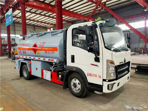  5噸加（運）油車推選豪沃輕卡優勢多多