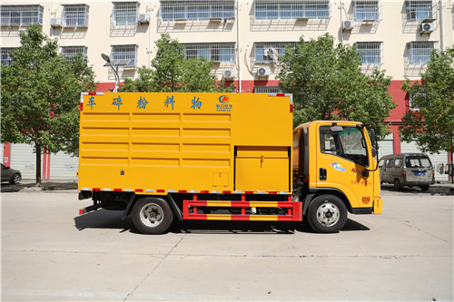 大運奧普力國六云內126馬力樹枝粉碎車介紹