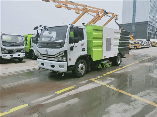 現車！現車！  東風3800軸距玉柴165馬力8方洗掃車