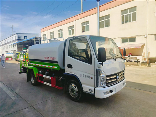 國六藍牌5方凱馬灑水車：新出現車1臺