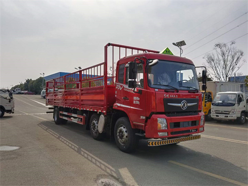 國六東風小三軸9.6米氣瓶運輸車廠家直銷，價格優惠