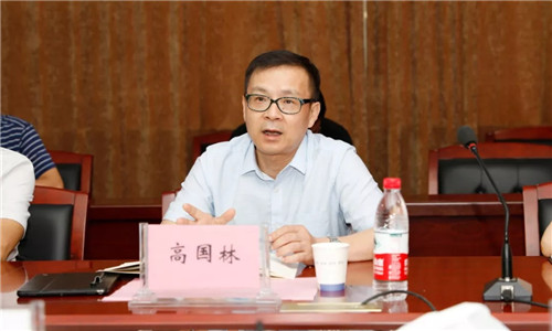 本期頭條:以國六切換為戰略抓手,程力繼續領跑全國專用車市場----國內兩大商用車主機供應商聯袂助推程力汽車領先國六專汽制造行業 本期頭條:以國六切換為戰略抓手,程力繼續領跑全國專用車市場----國內兩大商用車主機供應商聯袂助推程力汽車領先國六專汽制造行業