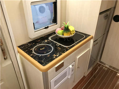 3-6人東風御風C型房車圖片 3-6人東風御風C型房車圖片