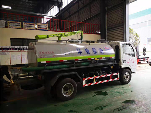 國五東風多利卡D6吸糞車 (2)_副本.jpg