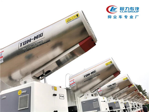 國內疫情剛剛得到了有效的抑制，正在有序的，安全的投入復工復產之時，疫情在國外大爆發，大流行，新冠肺炎全球蔓延。面對疫情我們沒有被打倒，在困難之際伸出援手，拿出我們力所能及的力量幫助國外防控疫情。