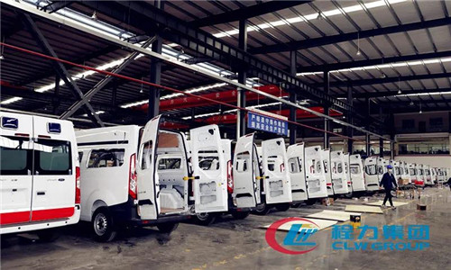 程力公司在國內(nèi)，出色地完成了國務院應對新型冠裝病毒肺炎疫情聯(lián)防聯(lián)控機制醫(yī)療物資保障組和隨州市市委市政府下達的抗疫物資保障任務后，積極組織力量參與國際社會全球防疫重任洪流之中，全力以赴配合國家戰(zhàn)略共建人類命運共同體的宏偉事業(yè)，在8天時間內(nèi)趕制45輛消毒殺菌噴霧防疫車，馳援中東阿聯(lián)酋，對接南亞馬來西亞的防疫戰(zhàn)車也在緊鑼密鼓的籌劃中；程力智慧、程力速度、程力品牌，再次彰顯了中國制造的硬核實力。 中國的程力、世界的程力，東方魅力驚艷全球。