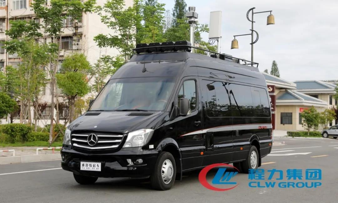 程力高端奔馳無線通信壓制車 程力高端奔馳無線通信壓制車