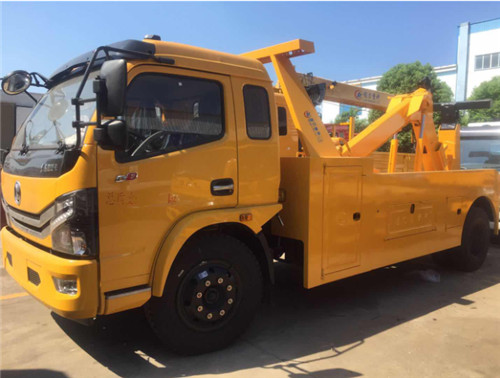 東風多利卡D8（黃色）拖吊連體清障車