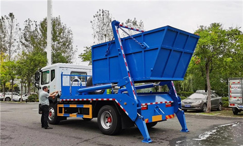 1600503159971571.jpg 國六東風D9擺臂垃圾車 (6).jpg