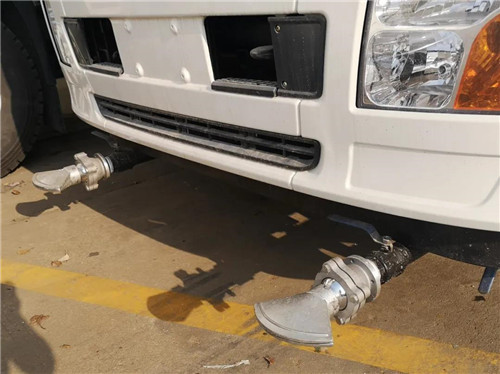 1600912819208402.jpg 國六柳汽后雙橋抑塵車(方罐-CLW5250TDYL6選裝60-120米霧炮) (19).jpg