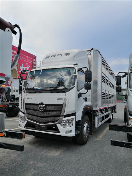 福田歐航7.8米國六畜禽運輸車 福田歐航7.8米國六畜禽運輸車