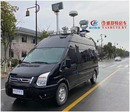 福特新世代前臉融入了福特家族化元素，視覺效果干練流暢。搭載型號為DURATORQ4D226H的柴油發(fā)動機，最大功率為103KW，車輛采用承載式車身，驅(qū)動方式為前置前驅(qū)。