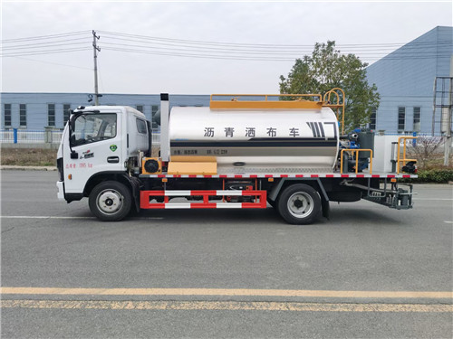1620649655269206.jpg 東風5-6方智能型瀝青灑布車 (4).jpg