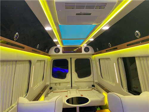 國六標準奔馳威霆商務車 國六標準奔馳威霆商務車