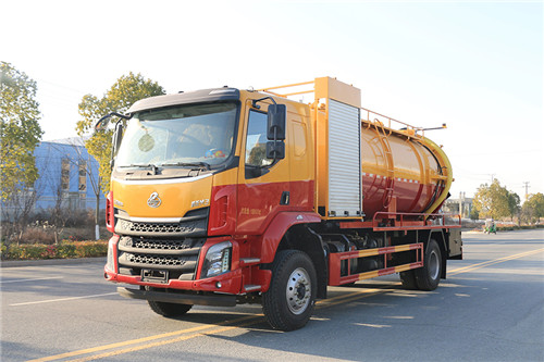 1634526870108801.jpg 15方國(guó)六東風(fēng)柳汽4X2清洗吸污車 (2).jpg