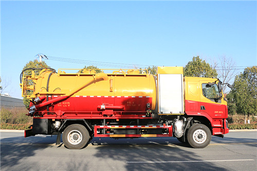 1634526882824488.jpg 15方國(guó)六東風(fēng)柳汽4X2清洗吸污車 (4).jpg