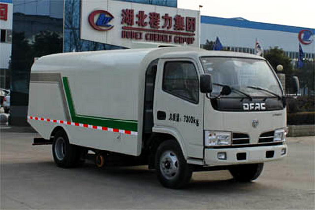 國四東風福瑞卡吸塵車（2-3噸）