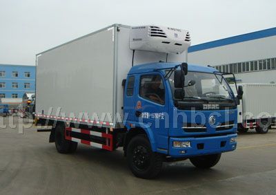 國(guó)四廂長(zhǎng)6.15米冷藏車(chē)
