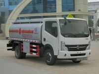 國(guó)四（國(guó)Ⅳ）CLW5070GJY4型加油車(chē)